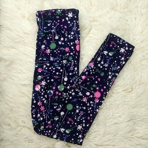 ❇️ SALE❇️ Lularoe floral pattern navy leggings